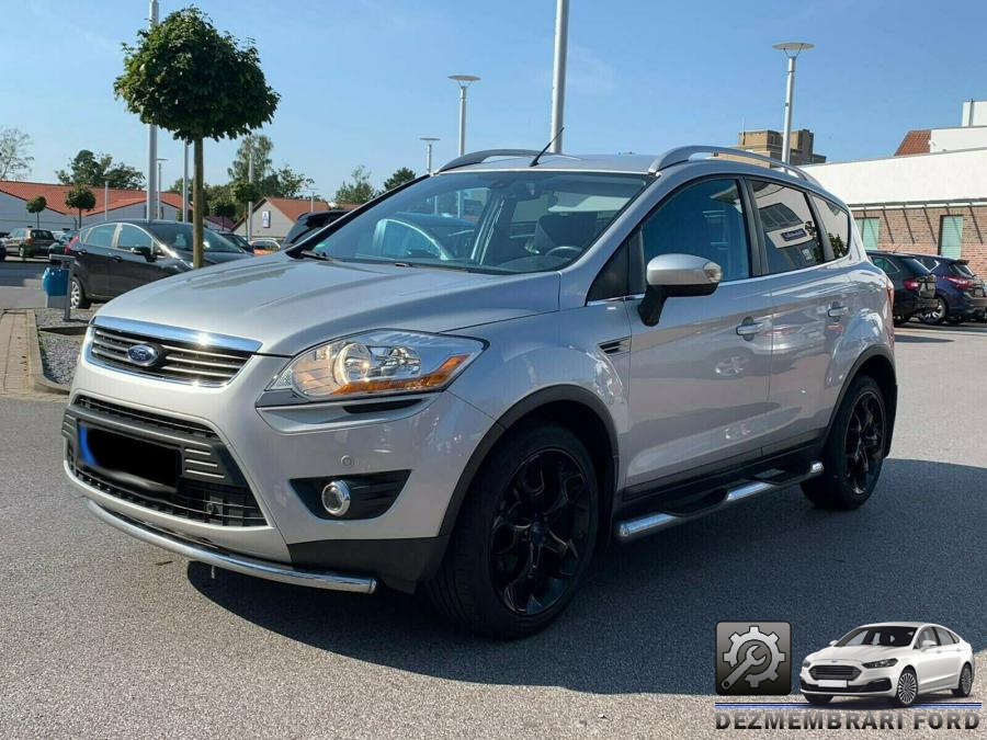 Arcuri ford kuga 2011